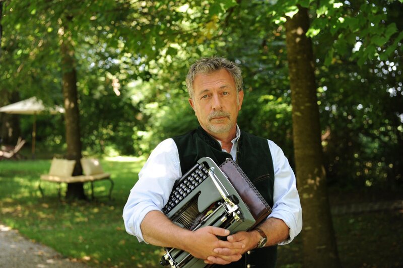 Julius (Michele Oliveri) – Bild: ProSiebenSat.1 Media SE