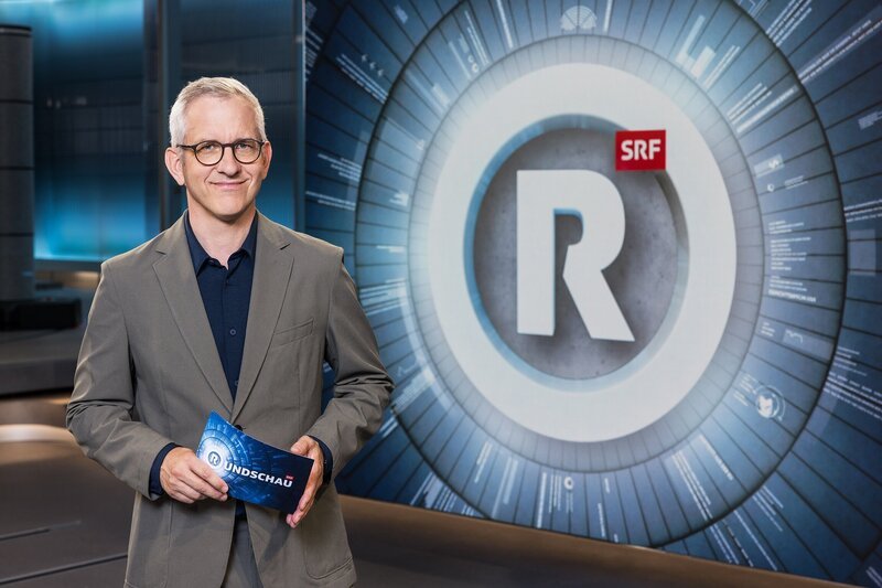 Gion-Duri Vincenz – Moderator Rundschau – Bild: SRF/​Gian Vaitl