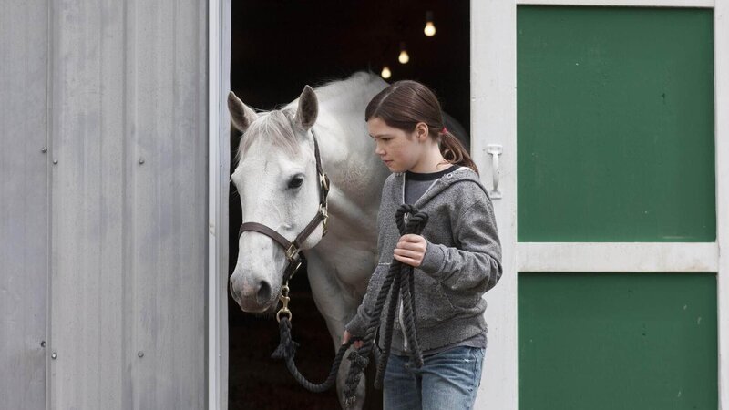 Georgie (Alisha Newton) – Bild: MG RTL D