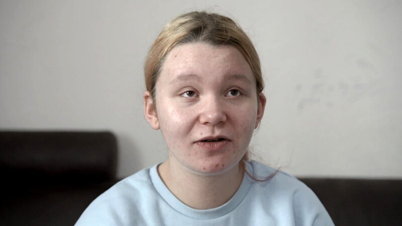 Bei einem Frauenarzttermin gibt es für die hochschwangere Lisa keine guten Nachrichten. – Bild: RTLZWEI