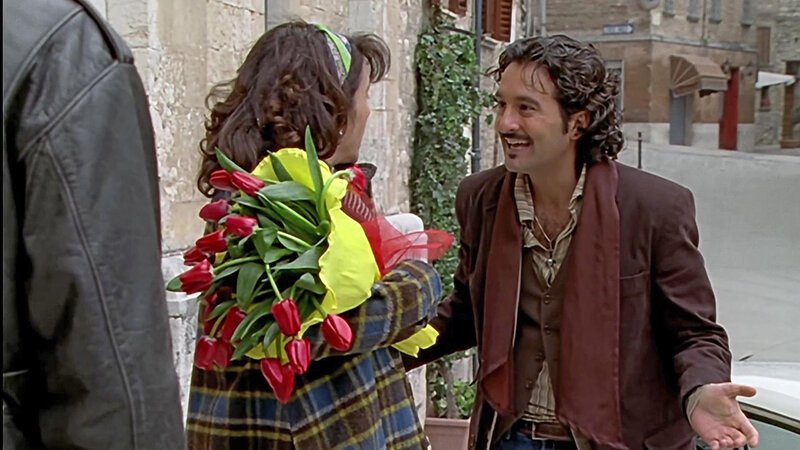 Natalina bekommt überraschend Besuch von ihrem Bruder Raniero (Fabio Ferri). – Bild: Bibel TV