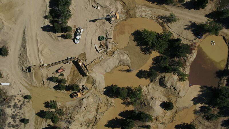 Arial – Birdseye mine – Bild: Discovery Channel /​ Discovery Communications, LLC