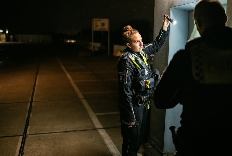 Svea Sievers und Philip Schier – Bild: NDR/​Tim Wichmann