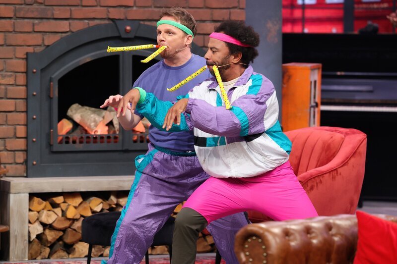 Ralf Schmitz (l.); Simon Pearce (r.) – Bild: SAT.1 /​ Frank Hempel