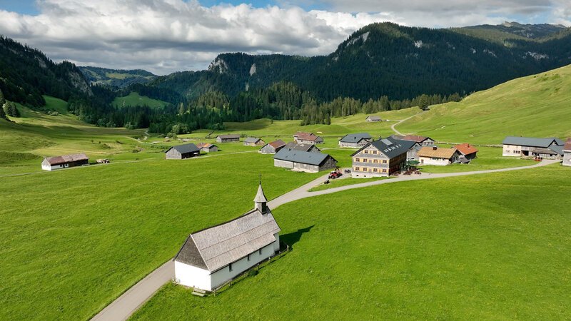 . – Bild: Bergblick . – Bild: Bergblick