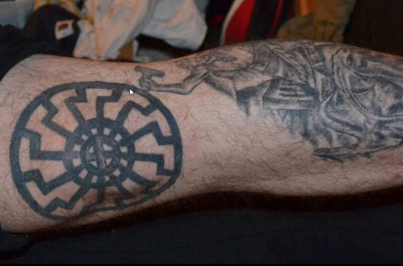 Warum wurde die Gefahr von rechts lange unterschätzt? Und was muss getan werden, um sie einzudämmen? – Bild: Roche Productions