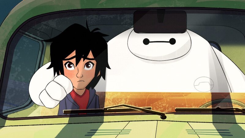 L-R: Hiro (voiced by Ryan Potter), Baymax (voiced by Scott Adsit) – Bild: The Walt Disney Company Germany