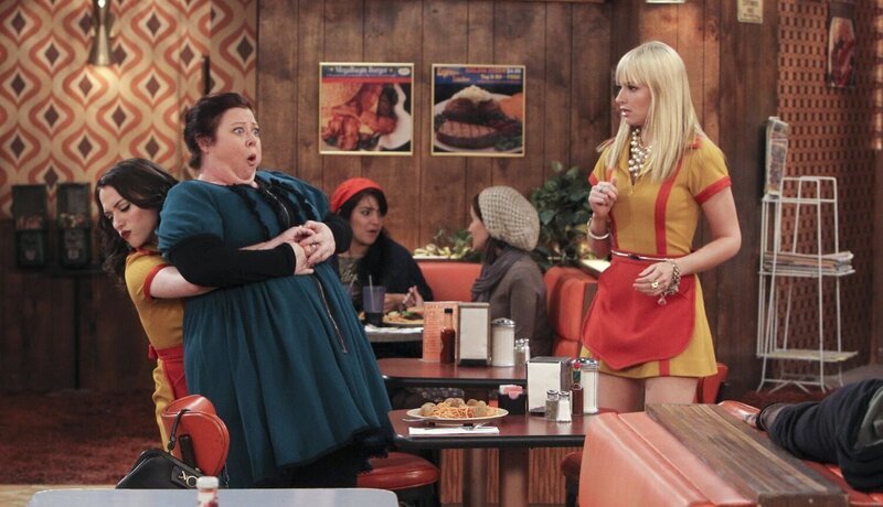 Caroline Channing (Beth Behrs) – Bild: ProSieben