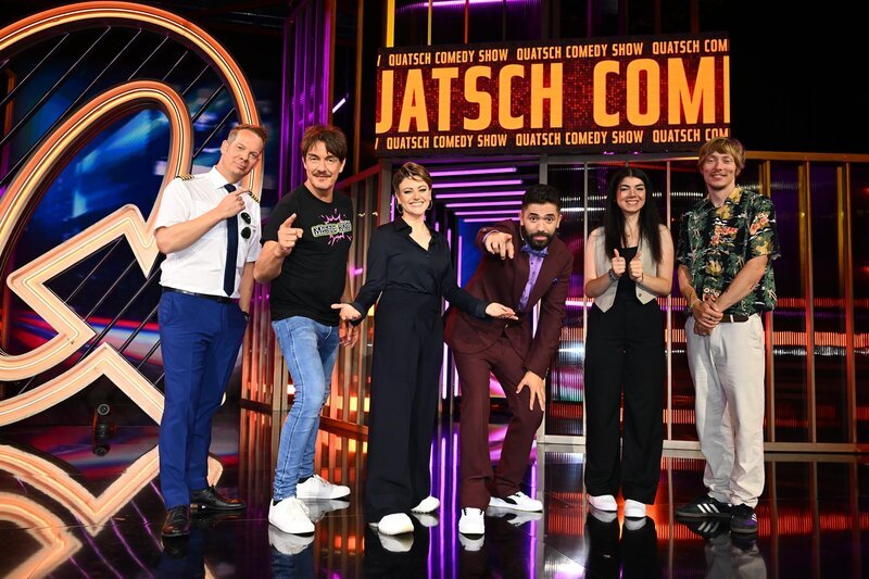 (v.l.n.r.) Marco Brüser; Matze Knop; Tahnee; Khalid Bounouar; Elissa Hamurcu; Robert Alan – Bild: Joyn /​ Willi Weber
