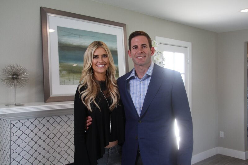 Ganze 78 Tage haben Christina (l.) und Tarek (r.) viel Kreativität und Arbeit in das heutige Projekt gesteckt. Ob das Ergebnis die potenziellen Kunden überzeugt? – Bild: HGTV/​Scripps Networks, LLC.