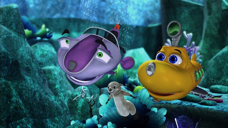 Skid, Otter Bobsie und Timmy (v.li.) nehmen ihre Aufträge von Taucher Tom entgegen. – Bild: KiKA