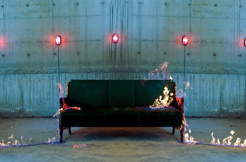 Im Pyrozän kommt uns das Feuer sehr nah – vielleicht sogar zu nah. – Bild: NDR/​ARTE