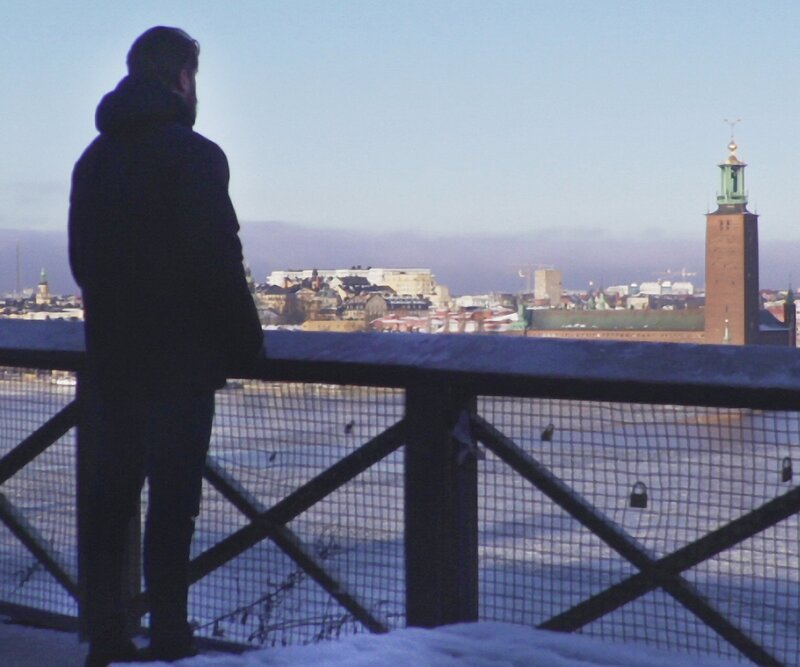 Protagonist Mircea Budulean ist in Rumänien aufgewachsen und lebt seit einigen Jahren in Schweden. Er arbeitet bei Crossroads, einer Anlaufstelle für Einwanderer, die zur Stockholmer Stadtmission gehört. Mircea setzt sich dafür ein, Obdachlose von der Straße zu holen, ihnen eine neue Perspektive zu eröffnen. – Bild: BR/​SWR