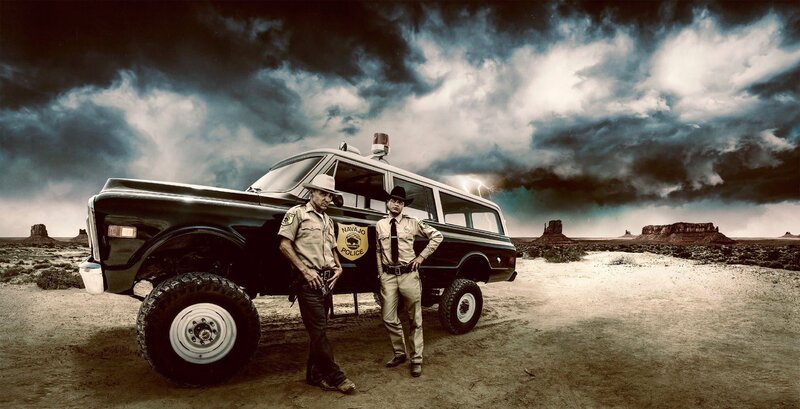 Artwork zu der Serie „Dark Winds – Der Wind des Bösen“. – Bild: RTL /​ © 2022 – AMC FILM HOLDINGS LLC