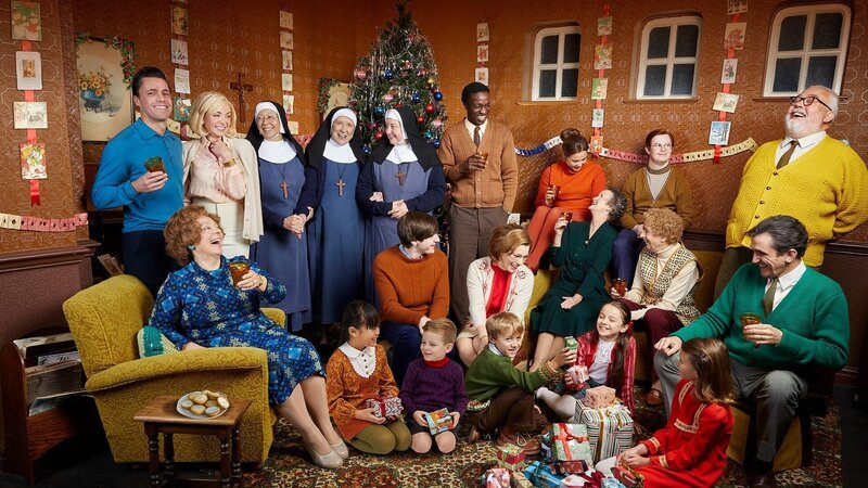 Call the Midwife cast: Matthew Aylward (OLLY RIX), Violet Buckle (ANNABELLE APSION), Trixie Franklin (HELEN GEORGE), Sister Julienne (JENNY AGUTTER), Sister Monica Joan (JUDY PARFITT), May Tang (APRIL RAE HOANG), Sister Veronica (REBECCA GETHINGS), Timothy TURNER (MAX MACMILLAN), Jonty Aylward (Archie Callaghan) Cyril Robinson (ZEPHRYN TAITTE), Shelagh Turner (LAURA MAIN), Teddy Turner (Edward Shaw) Nancy Corrigan (MEGAN CUSACK), Miss Higgins (GEORGIE GLEN), Colette Corrigan (FRANCESCA FULLILOVE)?, Reggie Jackson (DANIEL LAURIE), Nurse Crane (LINDA BASSETT), Angela Turner (ALICE BROWN)? Dr Turner (STEPHEN MCGANN), Fred Buckle (CLIFF PARISI), – Bild: Neal Street Productions