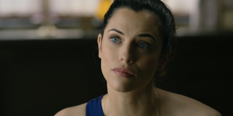 Becka (Jessica De Gouw) – Bild: Foto: RTL /​ Eagle Eye Drama /​ Toon Aerts