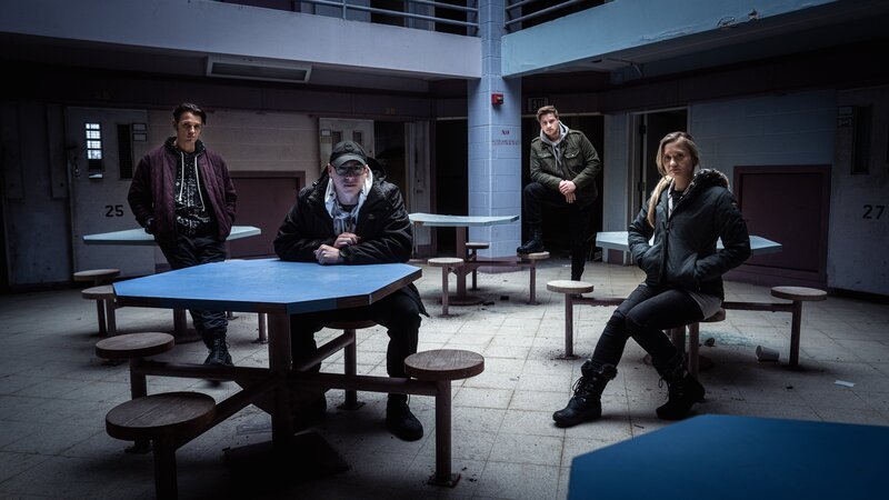 Dakota  Laden, Tanner Wiseman, Alex Schroeder and Chelsea Laden at Cresson Sanatorium & Prison, as seen on Travel Channel’s Destination Fear. – Bild: Travel Channel /​ Discover Images /​ Warner Bros. Discovery, Inc.