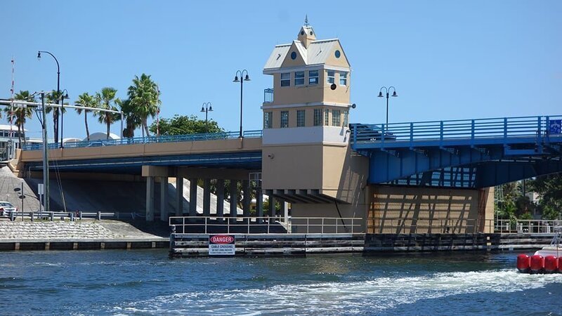 Deerfield Beach and the greater Ft. Lauderdale area as seen on Beachfront Bargain Hunt: Renovation. – Bild: SBS Discovery Media