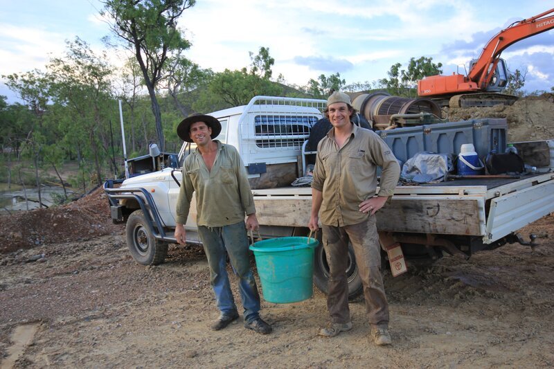 L-R: Matthew „Mat“ Vaughan und Andreas Macherey – Bild: Discovery Communications, Inc.