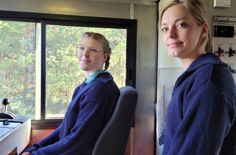 Jennifer Friem und Schwester – Bild: MDR/​Meike Materne