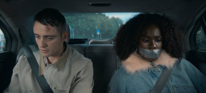 l-r: Darian (Darren Cahill), Stink (Vivian Oparah) – Bild: Sky Studios /​ Die Verwendung ist nur bei redaktioneller Berichterstattung im Rahmen einer Programmankündigung ab 2 Monate vor der ersten Auss /​ © Sky UK Ltd