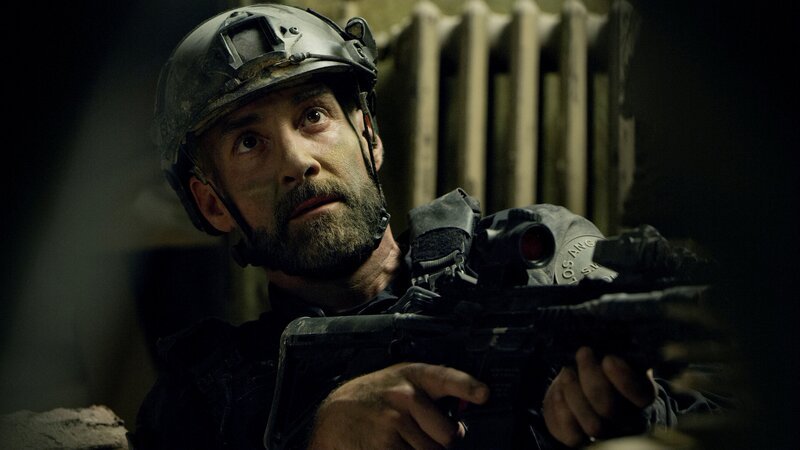 Sergeant David ‚Deacon‘ Kay (Jay Harrington) – Bild: Bill Inoshita /​ CBS ENTERTAINMENT /​ CBS Broadcasting, Inc.