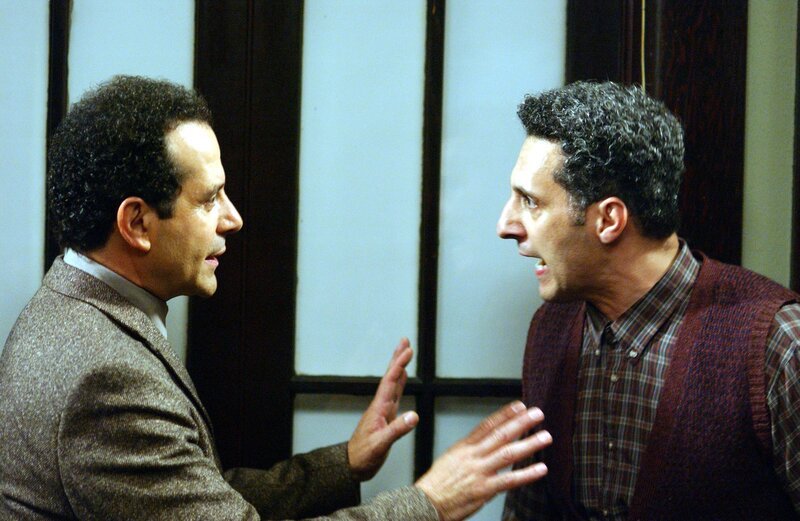 Monk Season4 EP Mr Monk Goes Home Again, Monk Staffel4 EP Mr Monk und Frankenstein – Bild: TVN /​ NBC Universal