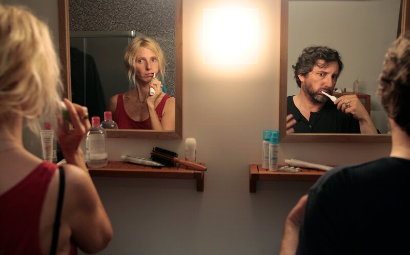 Bruno Podalydès, Sandrine Kiberlain – Bild: Anne-Françoise Brillot/​ Why Not Productions