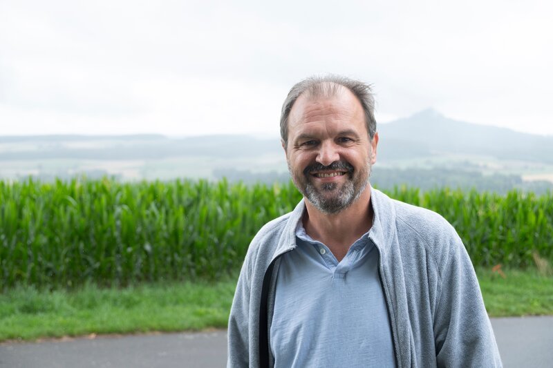 Rolf Grassler. – Bild: Susanne Bernhard /​ BR /​ south & browse GmbH