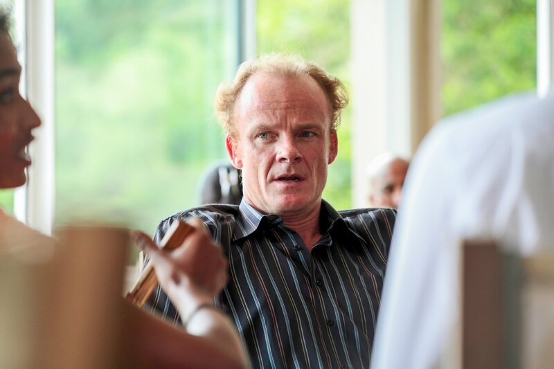 Pictures shows: ALISTAIR PETRIE as Gordon Foster – Bild: ORF/​BBC/​Red Planet Pictures/​Denis Guyenon