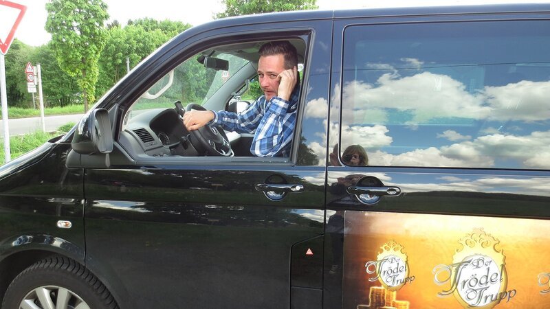 Andreas Bierschock (Moderator)Andreas Bierschock (Moderator) – Bild: RTL Zwei