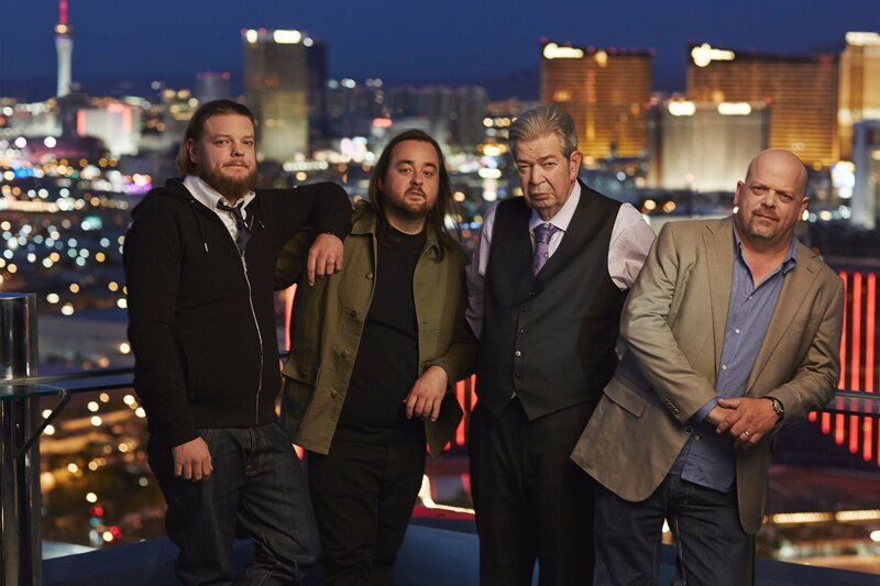L-R: Corey, Chumlee (Austin Russell), Richard Benjamin Harrison, Rick. – Bild: A+E Networks /​ HISTORY