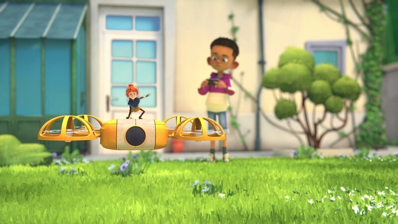 Mit Arrietty als Passagierin macht Tom Flugübungen mit seiner neuen Drohne. – Bild: SWR/​ELLIPSANIME PRODUCTIONS/​BELVISION/​DARGAUD MEDIA/​RTBF