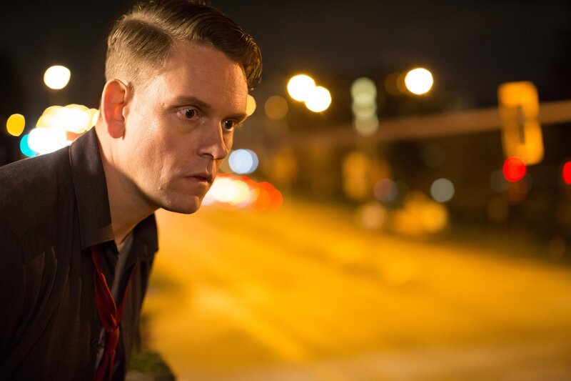 Tom Blitt (Brendan McNamara) – Bild: 2017 Primary Wave Productions, LLC. All Rights Reserved. Lizenzbild frei