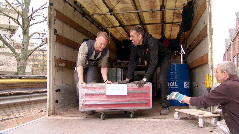 Gemeinsam die Zukunft sichern: 26 Kreative haben eine Genossenschaft gegründet. Weitere Fotos auf Anfrage. – Bild: NDR