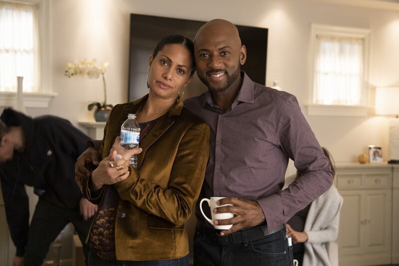 Regina Howard (Christina Moses, l.); Rome Howard (Romany Malco, r.) – Bild: Jack Rowand