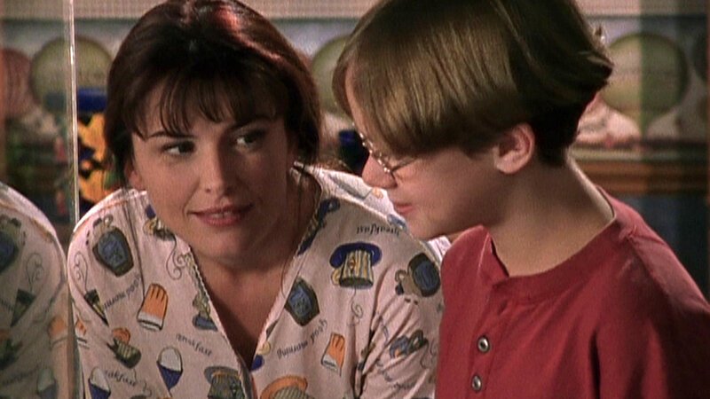 Monica (Roma Downey), Petey (Joseph Cross) – Bild: CBS Studios International ALL RIGHTS RESERVED