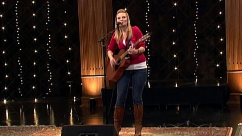 Lanae Hale tritt auf. – Bild: Bibel TV