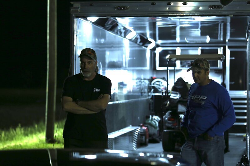 Monza contemplates his upcoming race against Chuck. – Bild: Discovery Channel