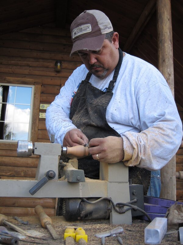 EPISODE 9 – DUCK CALLS, WASABI, ACCORDIONS – Bild: Discovery Communications, Inc. EMEA/​UK