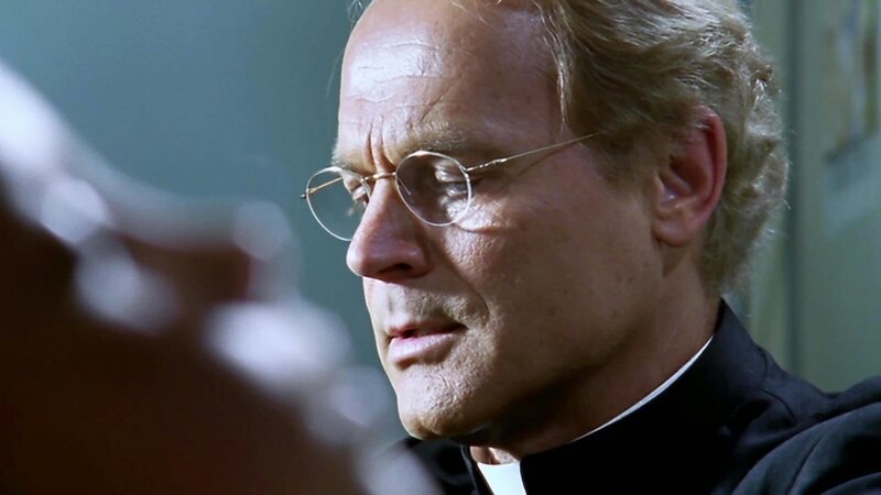Don Matteo (Terence Hill) – Bild: Bibel TV