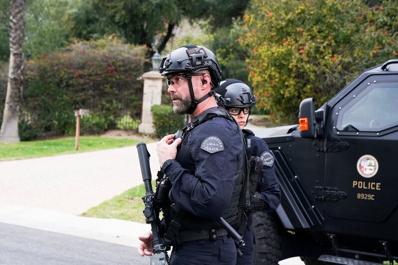 Sergeant David ‚Deacon‘ Kay (Jay Harrington) – Bild: Sonja Flemming /​ Sony /​ CBS Broadcasting, Inc.