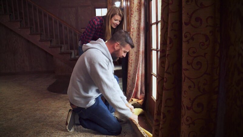 Während der Renovierung. – Bild: Warner Bros. Discovery