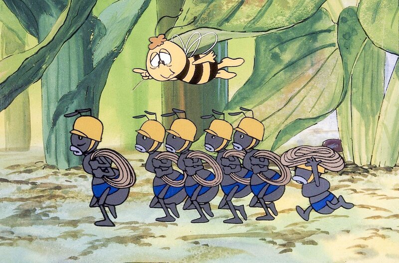 Willie alarmiert die Ameisenpolizei. – Bild: ORF/​ZDF/​Apollo-Film