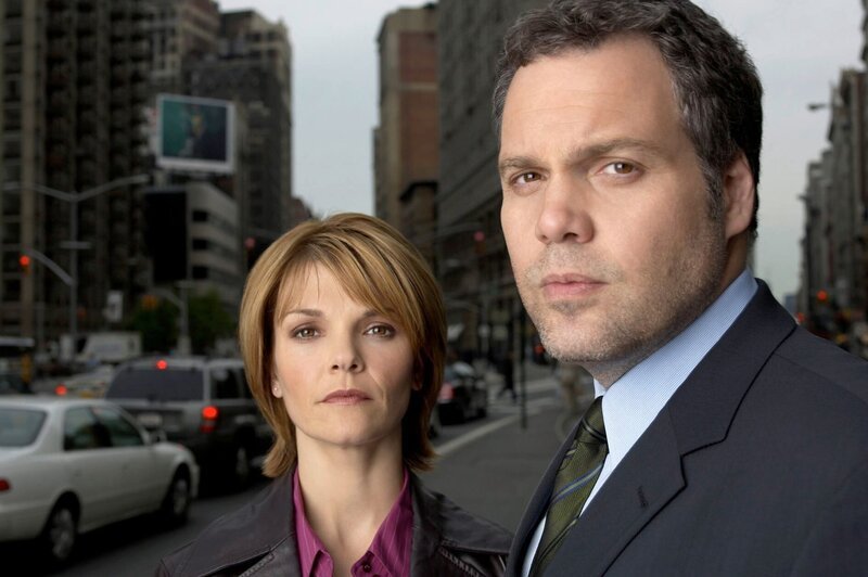 Kathryn Erbe (Alexandra Eames), Vincent D’Onofrio (Robert Goren) – Bild: VOX