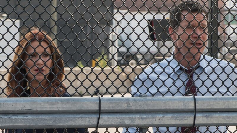 Carrie Wells (Poppy Montgomery) und Al Burns (Dylan Walsh) – Bild: AXN Black