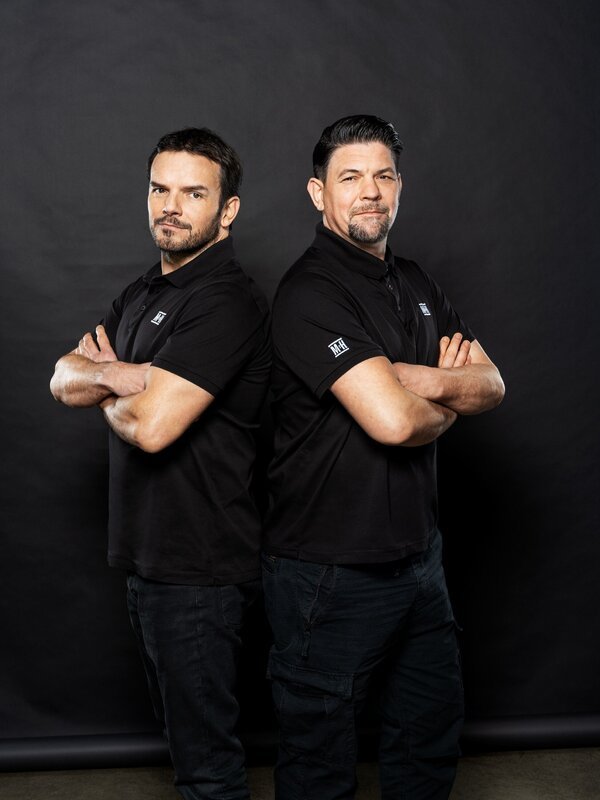 Steffen Henssler (l.) und Tim Mälzer – Bild: RTL
