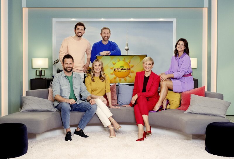 (v.l.n.r.) Matthias Killing; Christian Wackert; Alina Merkau; Daniel Boschmann; Karen Heinrichs; Marlene Lufen – Bild: Claudius Pflug