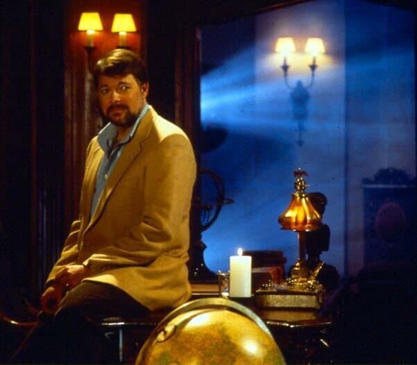 Jonathan Frakes moderiert „X-Factor: Das Unfassbare“ – Bild: NBC UNIVERSAL Global Networks