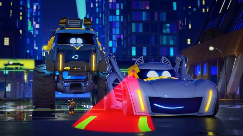 Buff (hinter, l.), Ace (vorne, l.), Bam – Bild: Warner Bros. Entertainment Inc.